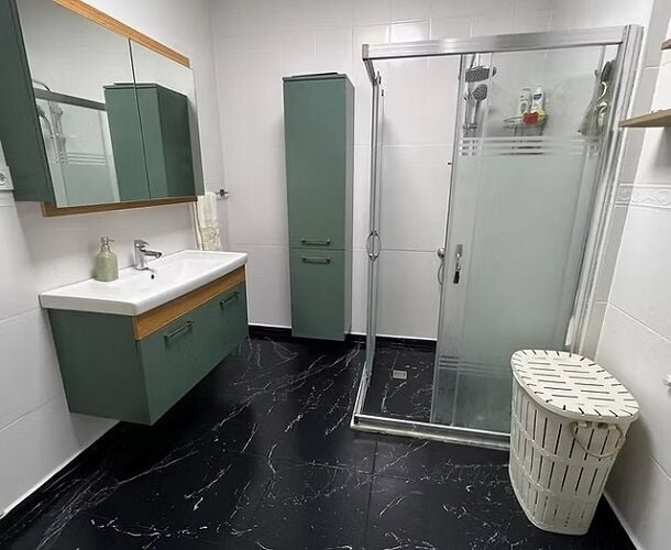 Banyo Yer Fayansları Boyama ve Yenileme Rehberi: Dayanıklı ve Modern Dönüşüm