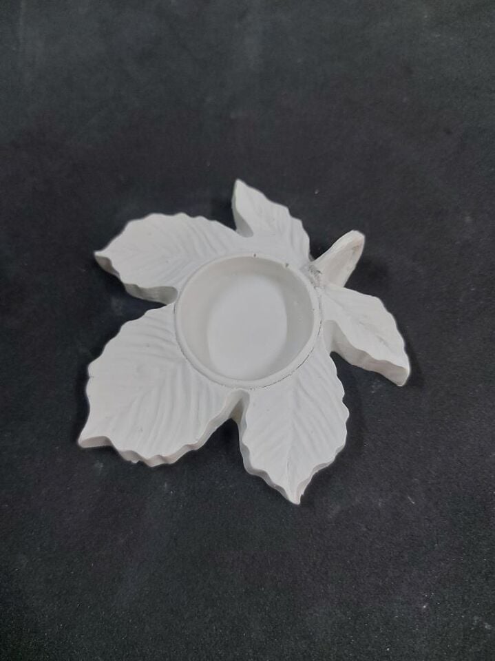 Polyester Yaprak Mumluk 11x11cm P255