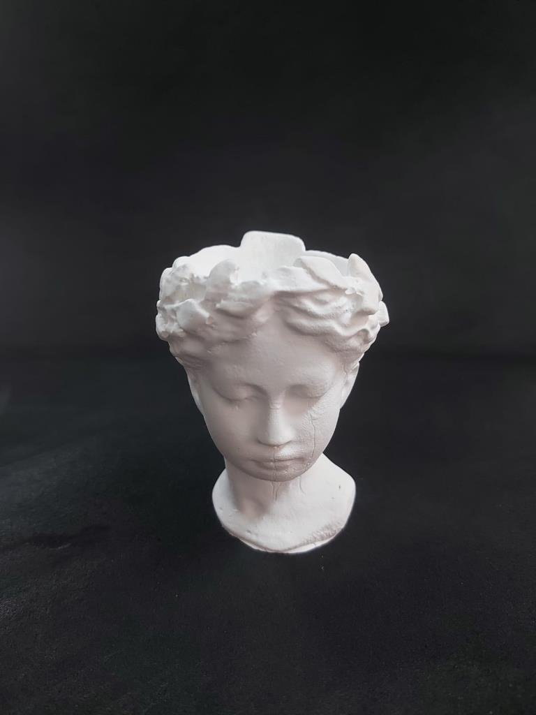 Küçük Boy Helen Saksı 10x7cm