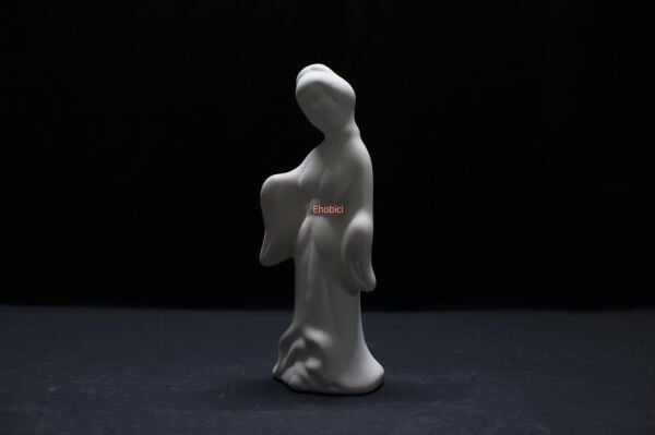 Seramik Geyşa Biblo 17cm B-26