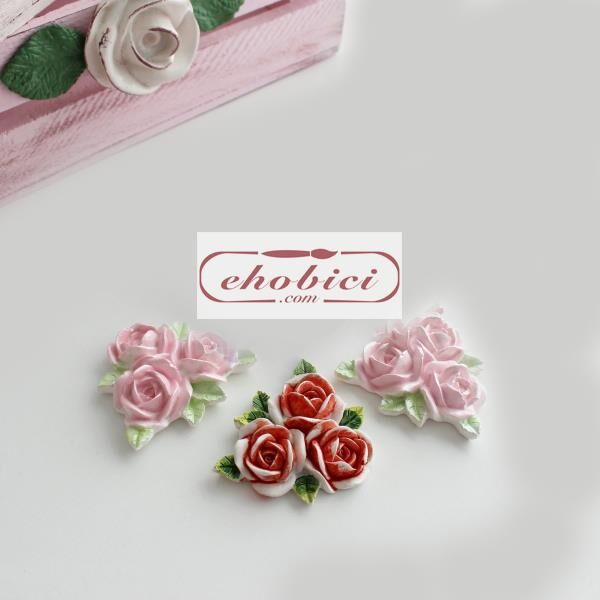 Üçlü Küçük Güller 5x4cm