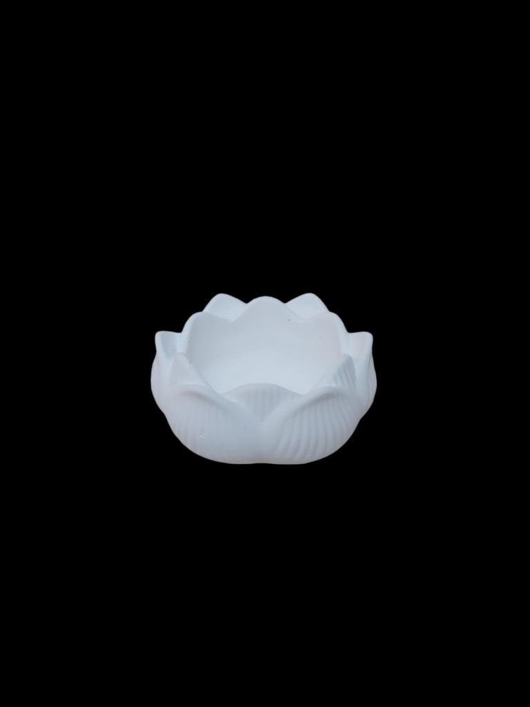 Lotus Çiçek Mumluk 8x3,5cm