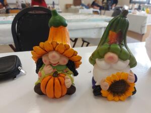 Çiçekli Büyük Gnome Dekoratif Cüce 16x10cm