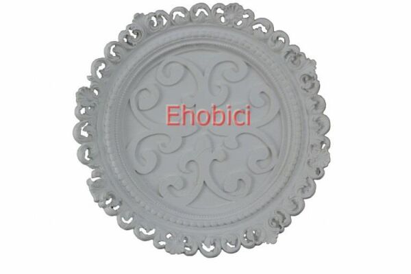 Polyester Yuvarlak İşlemeli Tabak 26x26cm T19