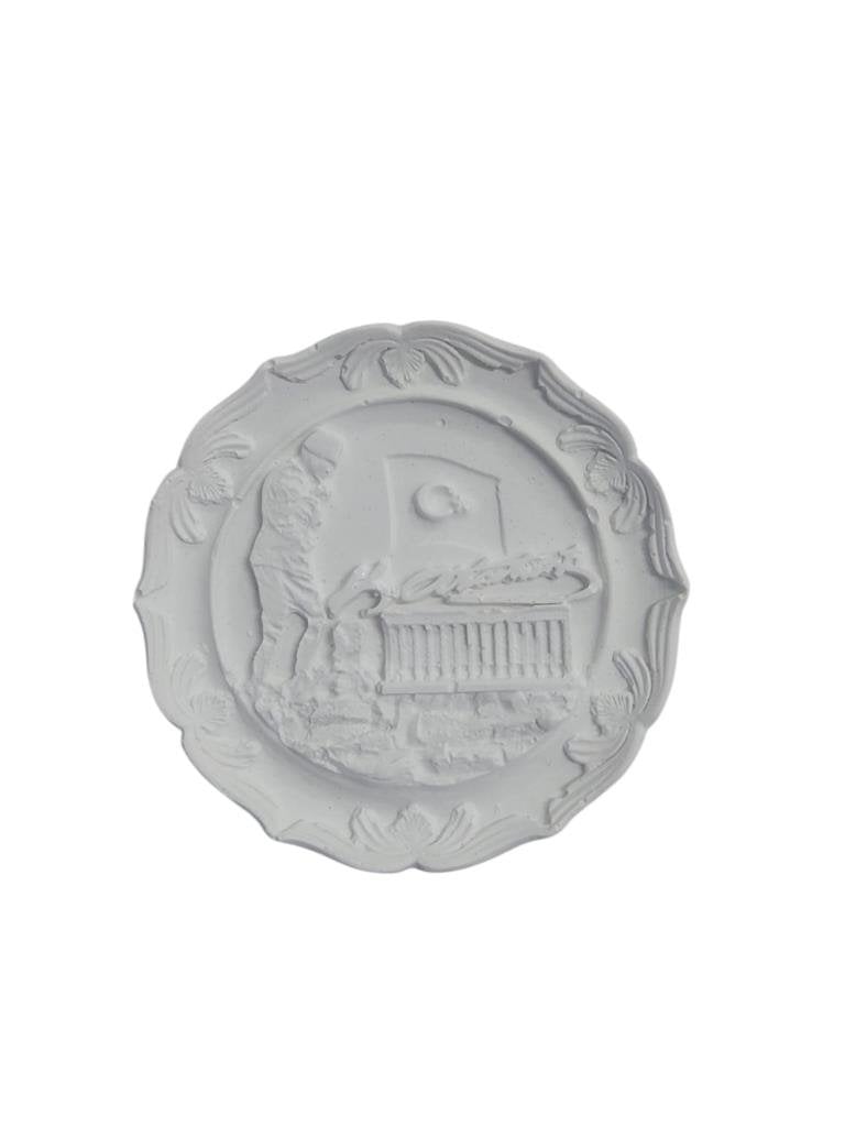 Atatürk İmzalı ve Anıtkabir Türk Bayrağı Tabak 10x10cm